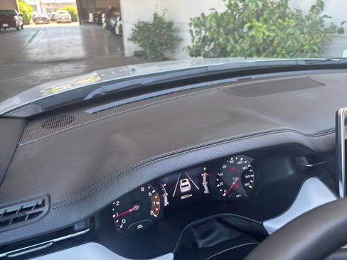 Used 2025 Jeep Compass Limited AWD/4WD image 35