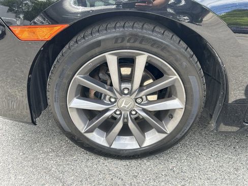 Used 2019 Honda Civic EX image 7