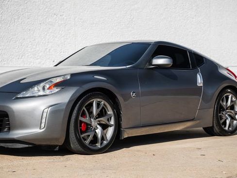 Used 2014 Nissan 370Z Coupe w/ Sport Package image 58