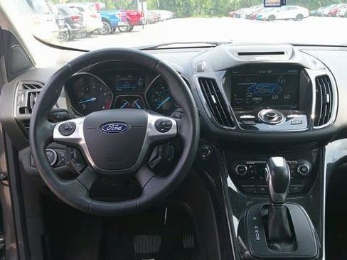Used 2014 Ford Escape Titanium AWD/4WD image 10