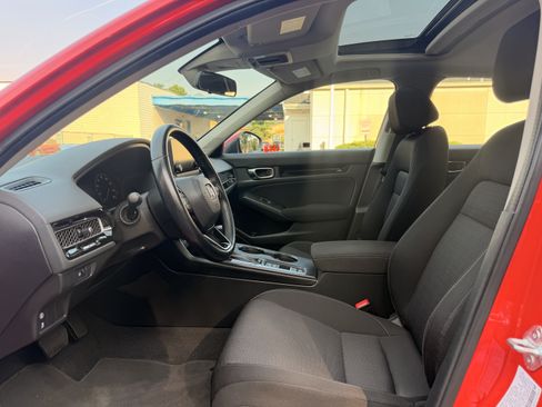 Used 2023 Honda Civic EX image 14