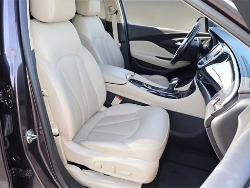 Used 2018 Buick Envision Premium image 14