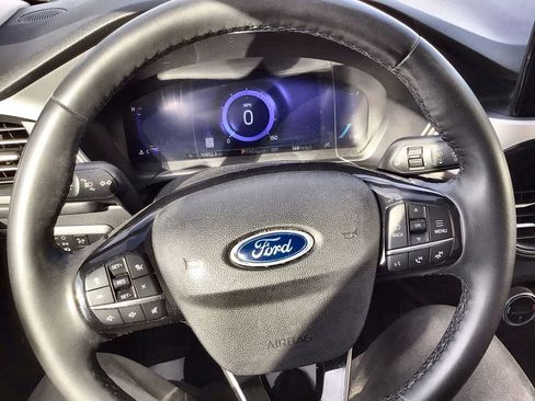 Used 2021 Ford Escape SEL w/ Technology Package image 11