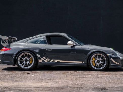 Used 2011 Porsche 911 GT3 image 32