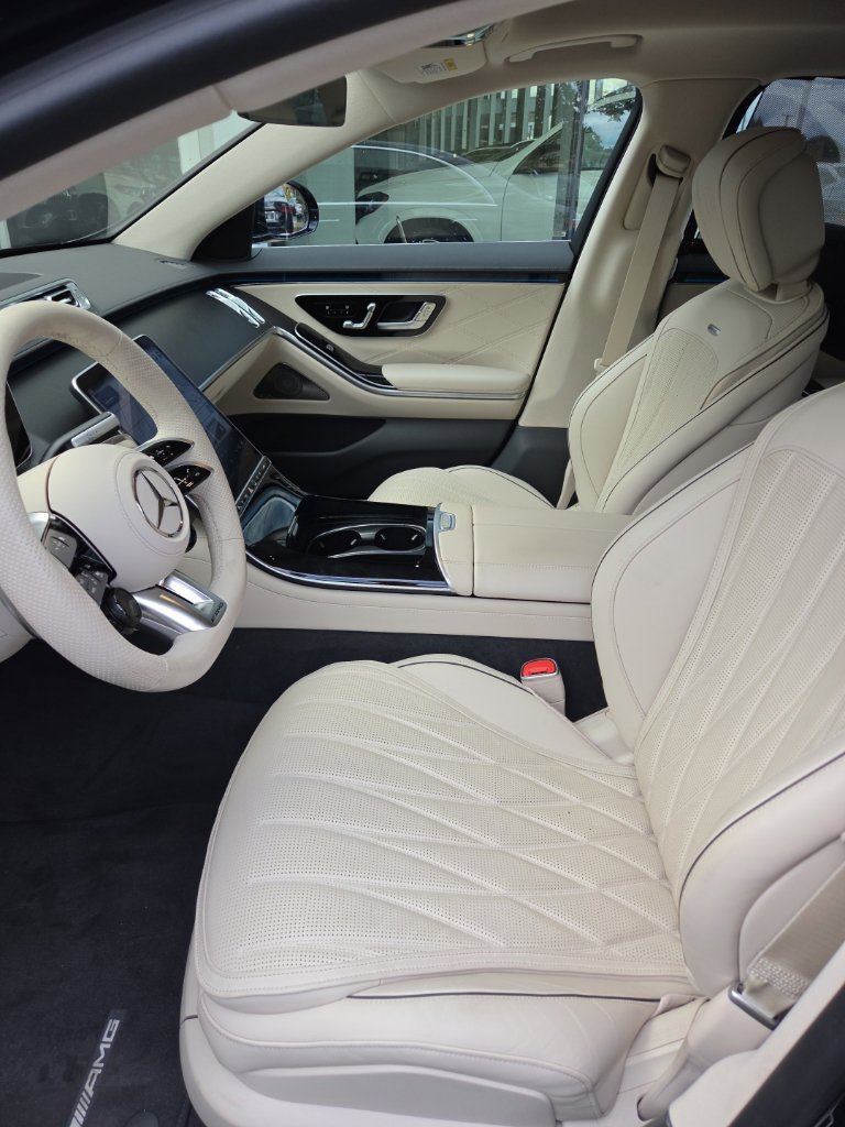 Certified 2025 Mercedes-Benz S 63 AMG S image 2