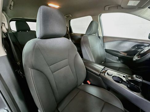 Used 2023 Nissan Rogue S AWD/4WD image 25