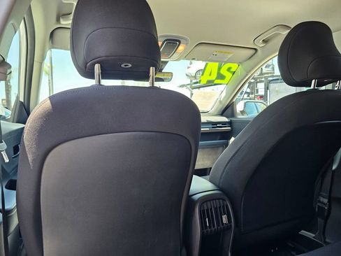 Certified 2024 Hyundai Kona SEL FWD image 22