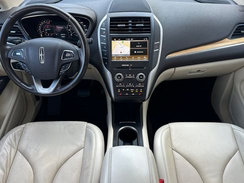 Used 2016 Lincoln MKC Select w/ Select Plus Package FWD image 12