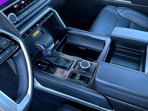 Used 2024 Toyota Tundra Platinum image 15