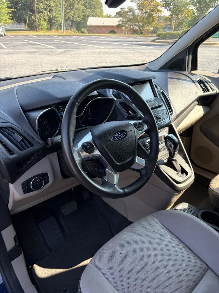 Used 2017 Ford Transit Connect Titanium FWD image 10