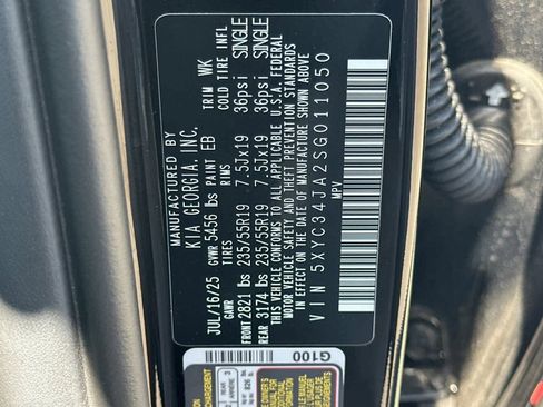 Used 2025 Kia EV6 Light w/ Light LR Technology Package RWD image 30