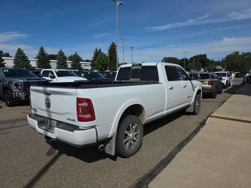Used 2022 RAM 3500 Limited AWD/4WD image 4