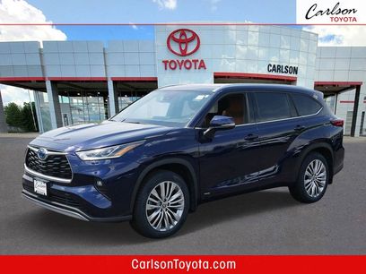 Used 2023 Toyota Highlander Platinum