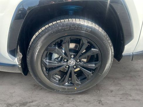 Certified 2023 Toyota RAV4 SE w/ Convenience Package AWD/4WD image 9
