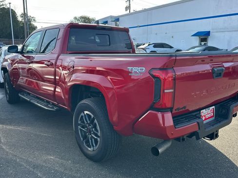 Certified 2024 Toyota Tacoma TRD Sport image 4