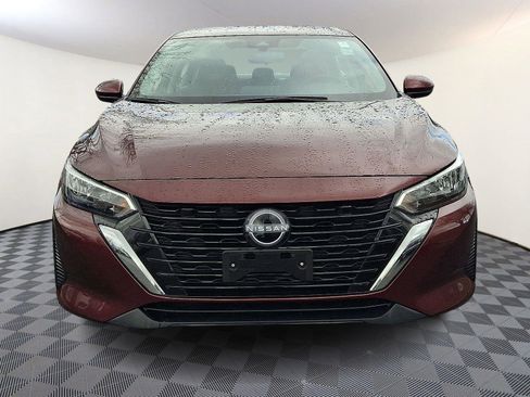 Used 2024 Nissan Sentra SV image 2