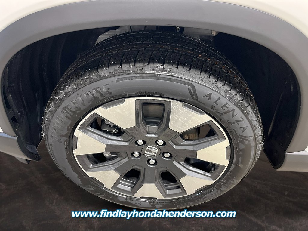 New 2026 Honda Pilot Touring image 11