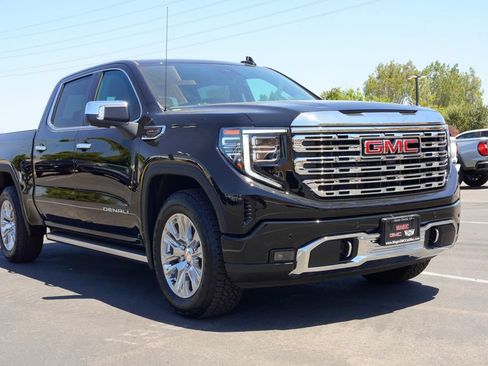 New 2026 GMC Sierra 1500 Denali w/ Technology Package AWD/4WD image 5