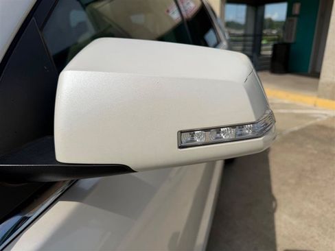 Used 2012 GMC Acadia Denali AWD/4WD image 13