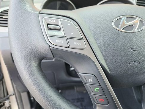Used 2015 Hyundai Santa Fe Sport FWD image 19