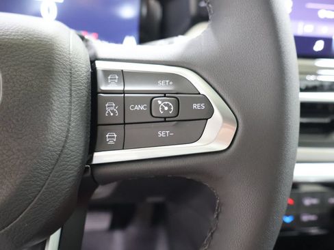 New 2026 Jeep Compass Limited AWD/4WD image 25