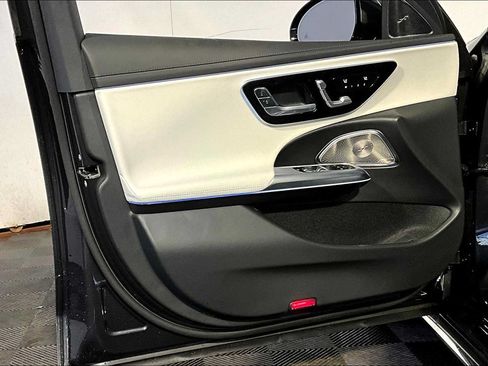 New 2026 Mercedes-Benz E 350 4MATIC Sedan image 11