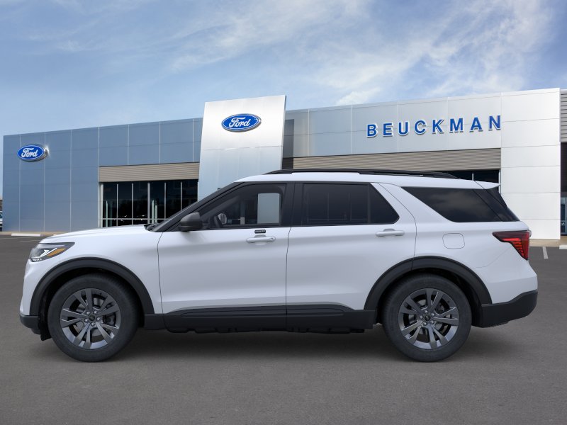 Used 2026 Ford Explorer Active w/ Active Comfort Package AWD/4WD image 3