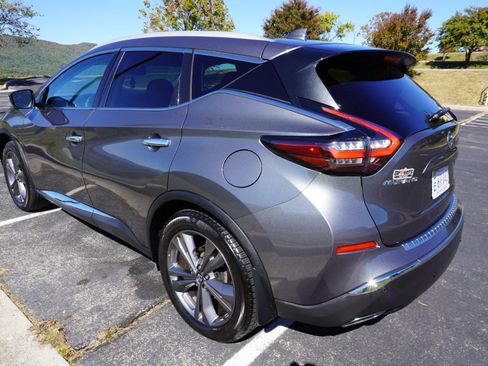 Used 2020 Nissan Murano Platinum w/ Cargo Package image 9