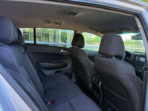 Used 2017 Kia Sportage LX AWD/4WD image 14