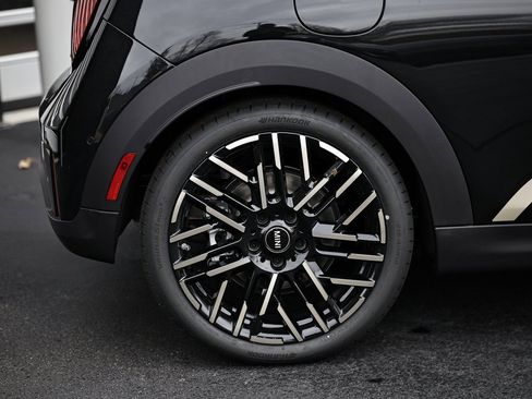 New 2026 MINI Cooper 2-Door Hardtop image 6