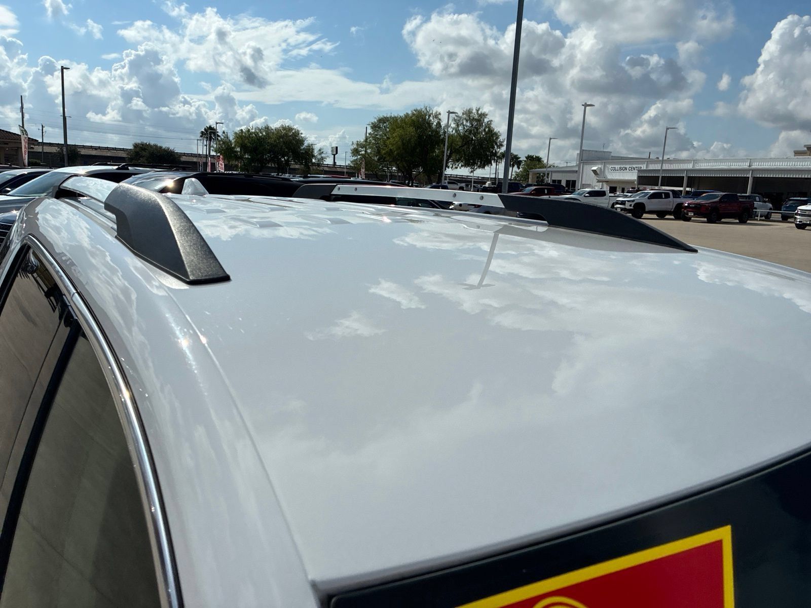 Used 2023 GMC Acadia Denali FWD image 9