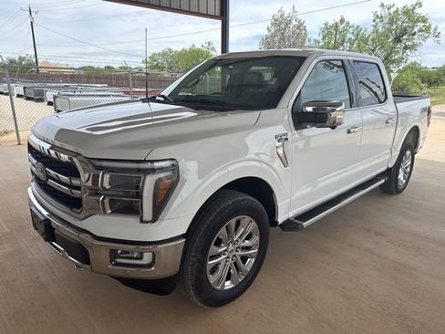 Used 2024 Ford F150 Lariat w/ FX4 Off-Road Package AWD/4WD image 3