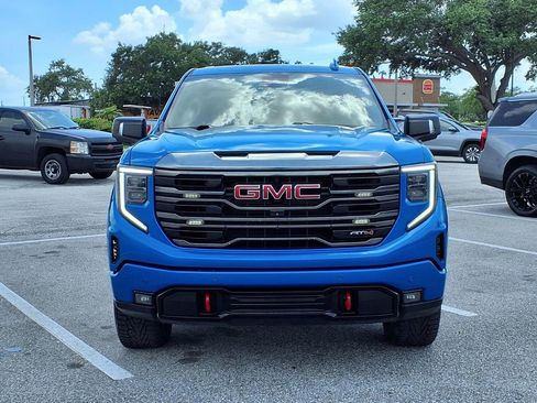 Used 2023 GMC Sierra 1500 AT4 AWD/4WD image 2