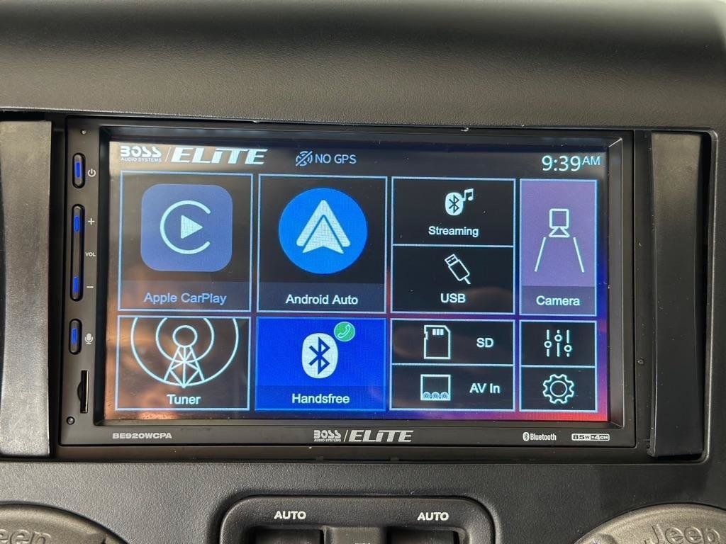 Used 2017 Jeep Wrangler Unlimited Sport w/ Quick Order Package 24S AWD/4WD image 22