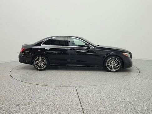 Used 2019 Mercedes-Benz E 450 4MATIC Sedan image 4