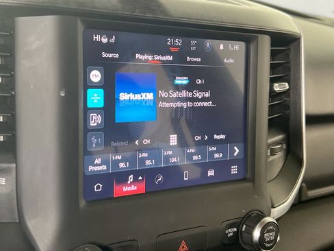 Used 2022 RAM 1500 Big Horn image 14