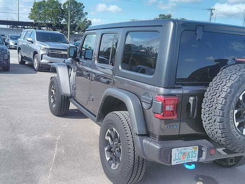Used 2024 Jeep Wrangler Unlimited Rubicon 4xe AWD/4WD image 2