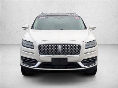 Used 2019 Lincoln Nautilus Reserve image 2