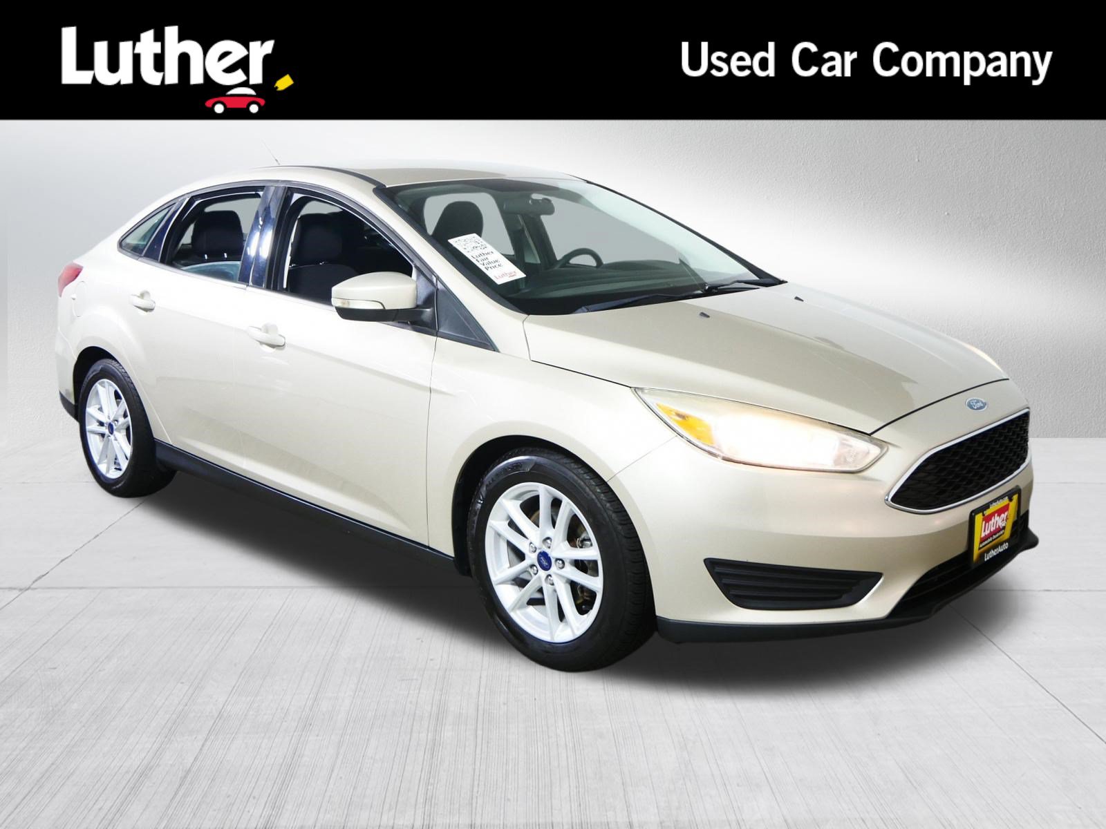 Used 2017 Ford Focus SE FWD image 1