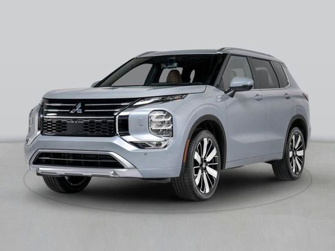 New 2026 Mitsubishi Outlander LE FWD image 1