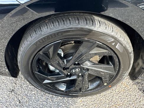 New 2026 Hyundai Elantra Sport image 21