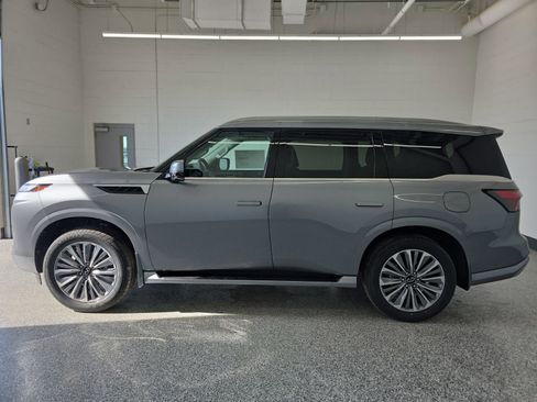 New 2026 INFINITI QX80 Luxe w/ Cargo Package AWD/4WD image 2