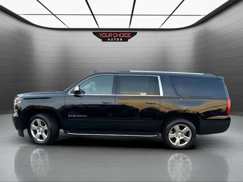 Used 2020 Chevrolet Suburban Premier AWD/4WD image 2