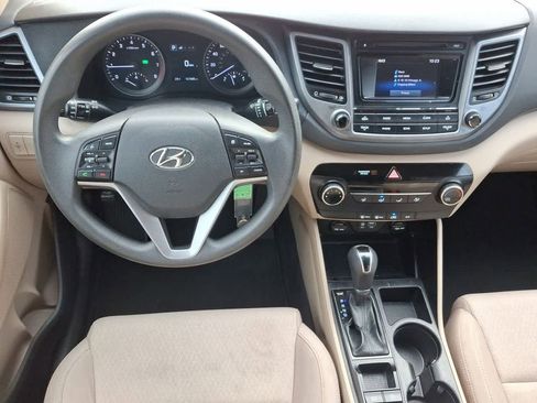 Used 2017 Hyundai Tucson SE image 27
