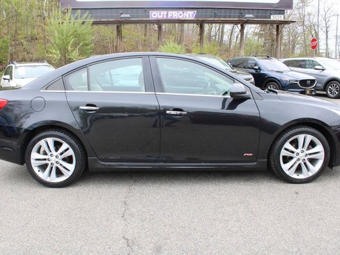 Used 2015 Chevrolet Cruze LTZ w/ Sun, Sound and Sport Package FWD image 6