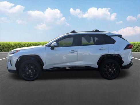 Certified 2023 Toyota RAV4 SE w/ Convenience Package image 8
