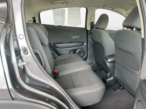Used 2022 Honda HR-V LX image 15