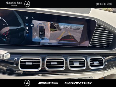 New 2026 Mercedes-Benz Maybach GLS 600 4MATIC image 32