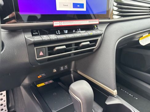 New 2026 Toyota Camry SE w/ Multimedia Upgrade Package FWD image 17