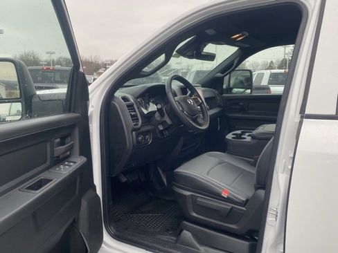 New 2026 RAM 2500 Tradesman w/ Chrome Appearance Group image 14